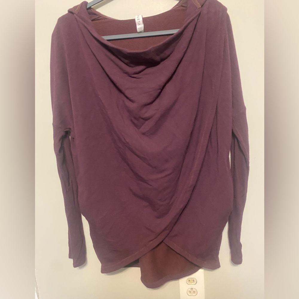 Athleta Burgundy Top XS (oversized)